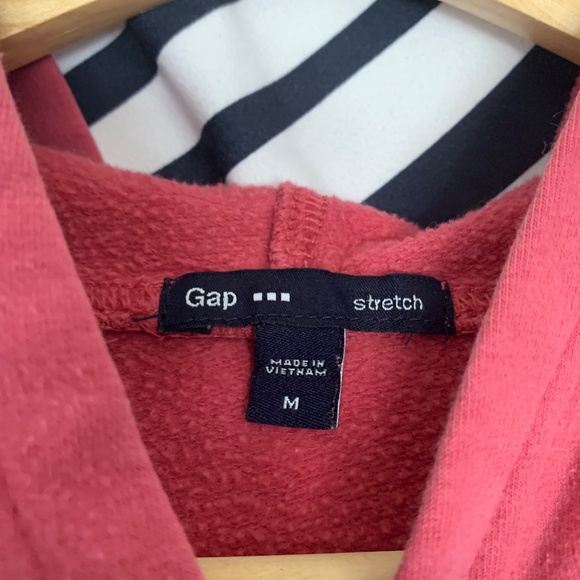 GAP Hoodie - Picture 5 of 5